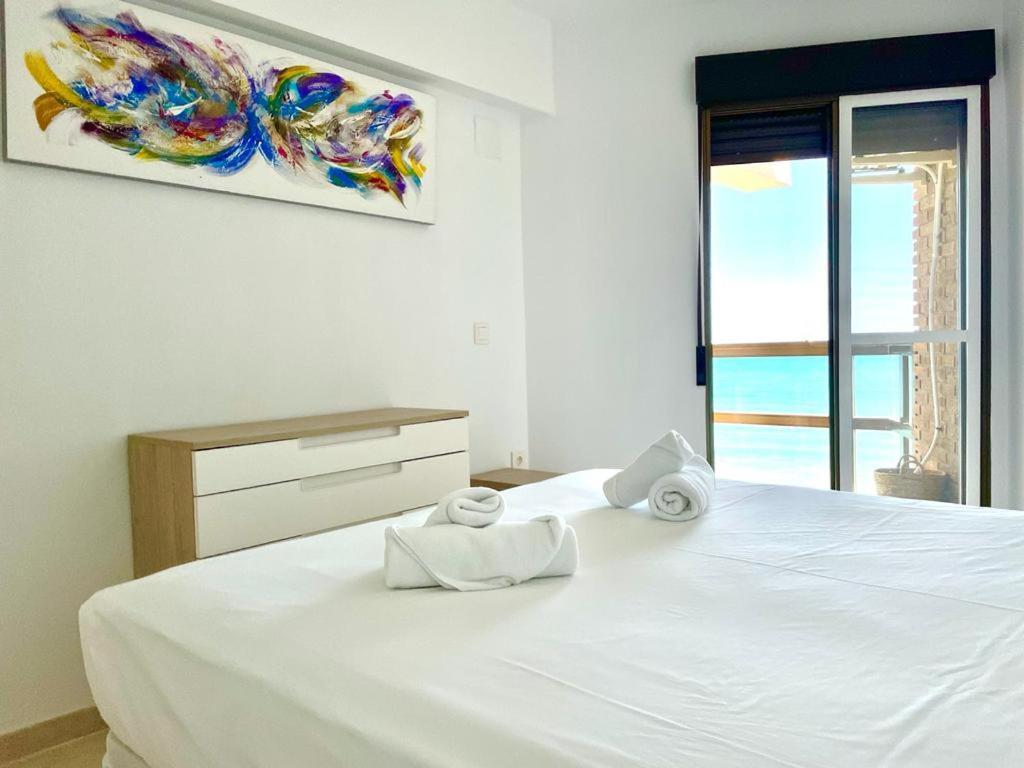 Calpemar 8 Sea View First Line Arenal Beach ภายนอก รูปภาพ